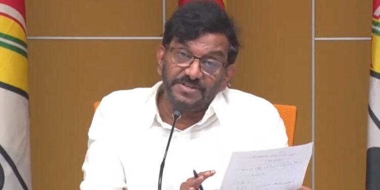 ఉచిత పంటల బీమా పేరుతో రైతుల నడ్డి విరిచిన ప్రభుత్వం – మాజీ మంత్రి సోమిరెడ్డి చంద్రమోహన్ రెడ్డి