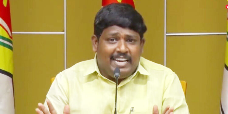 జగన్రెడ్డి బతుకంతా స్టిక్కర్లు వేసుకోవడమే