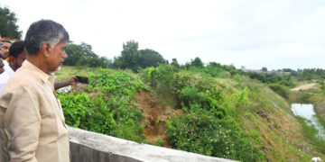 ప్రభుత్వ నిర్లక్ష్యంవల్లే ఆగిన హంద్రీనీవా