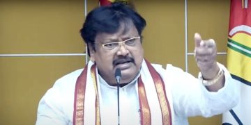 రూ.50 లక్షలు చెల్లిస్తున్న అదృశ్య శక్తి ఎవరు?