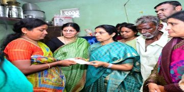 కార్యకర్తల మృతి పార్టీకి తీరనిలోటు: భువనేశ్వరి