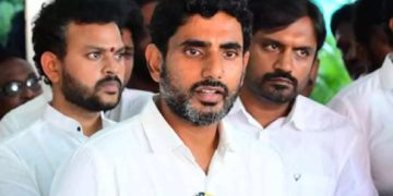 కళ్లు తెరువు.. కరువు చూడు జగన్‌: లోకేష్‌