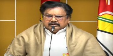 వియ్‌ హేట్‌ జగన్‌ అని.. దళితులు నినదిస్తున్నారు: వర్ల