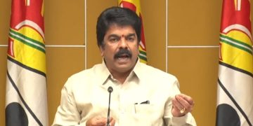 తప్పులు చేసే అధికారులకు గిరీషా గతే: బొండా