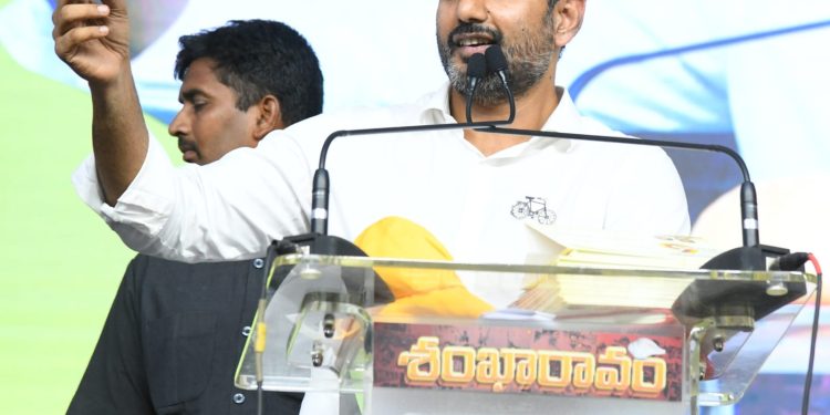తల్లి, చెల్లిని తరిమేసిన జగన్‌..మహిళా సంక్షేమంపై మాట్లాడటమా