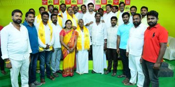 ఎరిక్షన్‌బాబుని గెలిపించండి… అభివృద్ధి చేసే బాధ్యత నాది