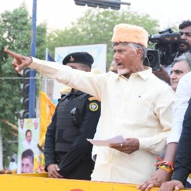 కడపకు జగన్  చేసిందేమీ లేదు?