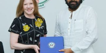 ఉప ముఖ్యమంత్రి పవన్‌ కళ్యాణ్‌తో యూఎస్‌ కాన్సుల్‌ జనరల్‌ భేటీ