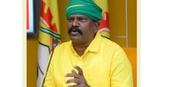 వరద బాధితులకన్నా జైలులో ఉన్న వ్యక్తి ముఖ్యమా?