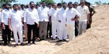 రూ.10.60 కోట్ల ఇసుకలో రూ.100 కోట్ల దోపిడీనా?