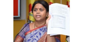 భూబకాసురులు వైసీపీ నేతలు