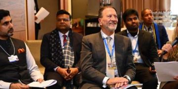 ఏపీలో మరో 10వేల మందికి ఉపాధి కల్పించేలా హెచ్‌సీఎల్‌ ని విస్తరించండి