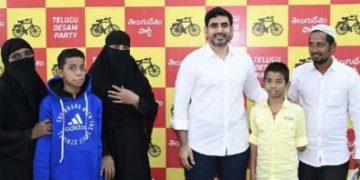 ఆపద్బాంధవుడు మంత్రి నారా లోకేష్‌
