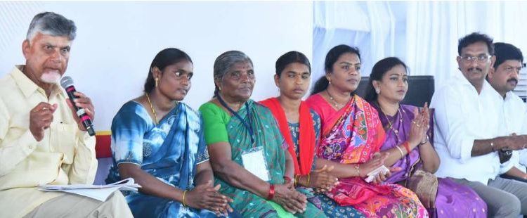 మంచితోనే సమాజంలో గుర్తింపు