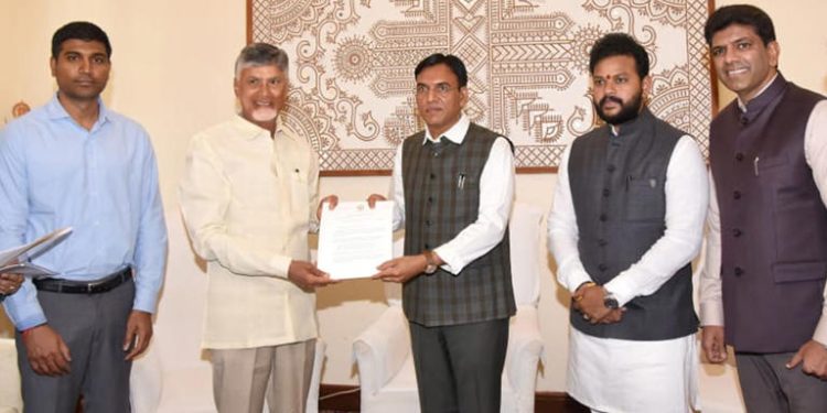 అమరావతిలో వాటర్‌ స్పోర్ట్స్‌ హబ్‌