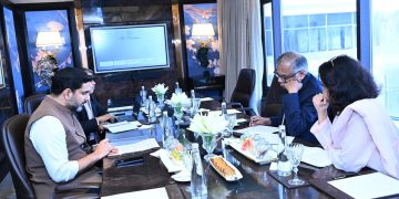 ఏపీలో మరిన్ని పెట్టుబడులు పెట్టండి