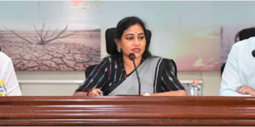 కోస్తాపై మొంథా పడగ!