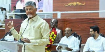 పాఠశాల మాక్‌ అసెంబ్లీ గొప్ప ఉత్సాహాన్నిచ్చింది