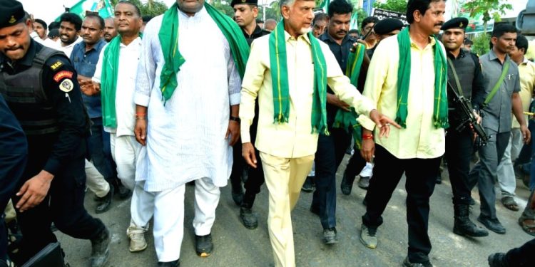 విపత్తులు ఎదుర్కోవడంలో సమర్ధుడు చంద్రబాబు!