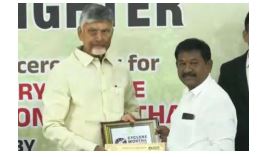 మంత్రి డోలాకు సీఎం ప్రశంస