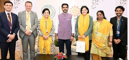 సముద్ర తీర పరిశోధనలకు ఏపీ వర్సిటీలతో కలసి పనిచేయండి