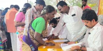 ప్రజా సమస్యల పరిష్కారమే ప్రభుత్వ లక్ష్యం