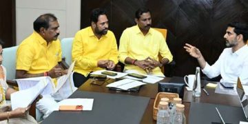 ప్రజలతో మమేకం కావాలి