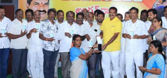 స్మార్ట్ టెక్నాలజీతో సేవల్లో వేగం, పారదర్శకత