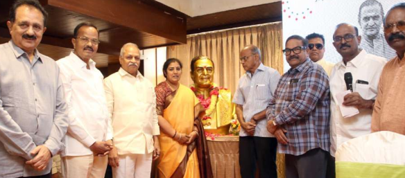 దేశ రాజకీయాల్లో ఎన్టీఆర్ చెరగని ముద్ర