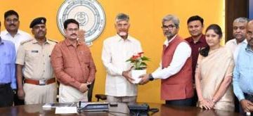 రైల్వే ప్రాజెక్టుల్లో ఏపీ బెంచ్ మార్క్ కావాలి