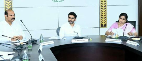 సోషల్ మీడియా సైకోలపై ఉక్కుపాదం