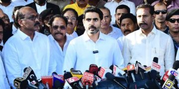 ఫార్చ్యూన్‌-500 కంపెనీలకు తక్కువ ధరకు భూములిస్తే తప్పేంటి?