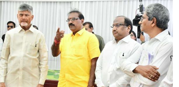 నిర్దేశిత గడువులోగా వెలిగొండ పనులు