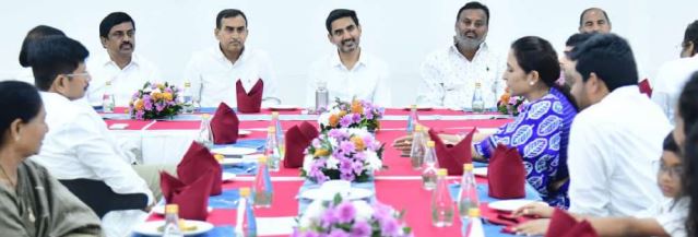 ఆత్మీయ వారధి..ఆతిథ్య సారథి లోకేష్