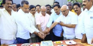 ప్రజల గుండెల్లో ఎన్టీఆర్ కు సుస్థిర స్థానం