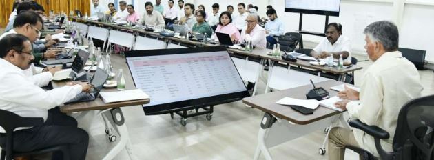 సులభతరంగా ప్రభుత్వ సేవలు