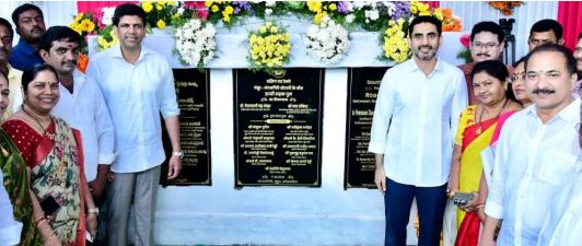 మాటిచ్చారు..నిలబెట్టుకుంటున్నారు