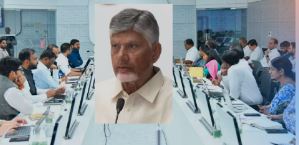 ఫిర్యాదుల పరిష్కారంలో నిర్లక్ష్యం వద్దు